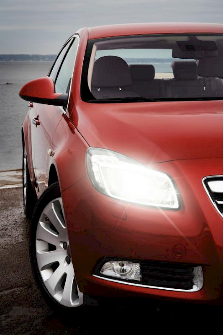 Global Headlight Industry: Recent News & Developments